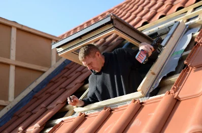 Pose de fenêtres de toit Velux à Mésangueville